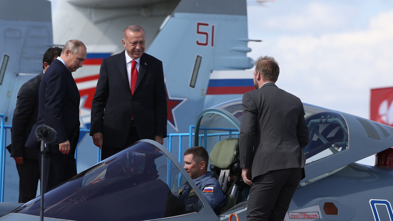 Tổng thống Thổ Nhĩ Kỳ Recep Tayyip Erdogan vẫn để ngỏ khả năng mua chiến đấu cơ của Nga.