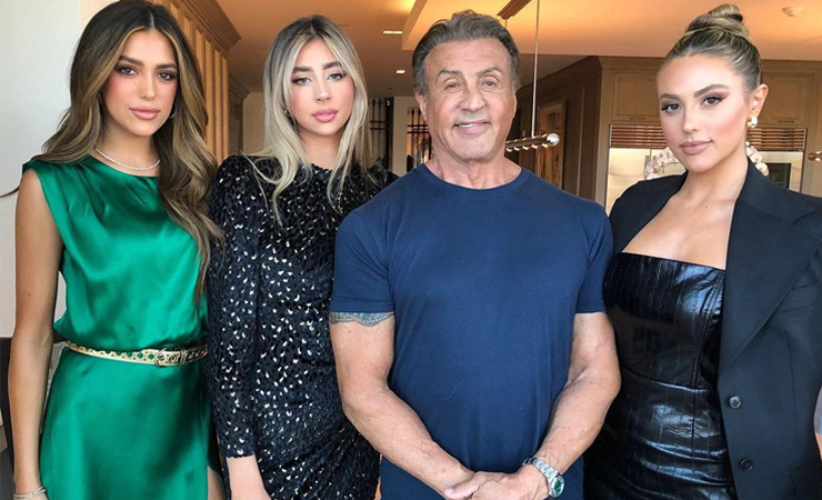 "Người hùng Rambo" Sylvester Stallone là ngôi sao phim hành động nổi tiếng Hollywood.
