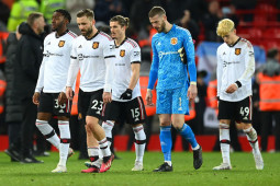 HLV Ten Hag thay 4 SAO sau thất bại 0-7, MU hướng đua vô địch Europa League