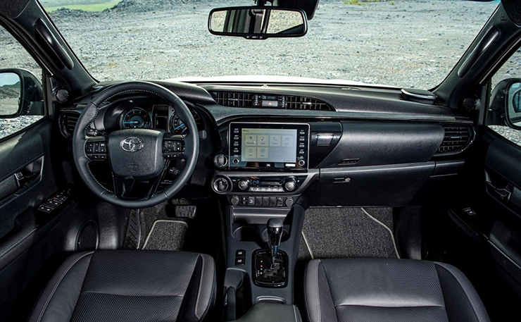 Xe bán tải Toyota Hilux mới sắp có mặt tại Việt Nam, giá dự đoán 850 triệu đồng - 3