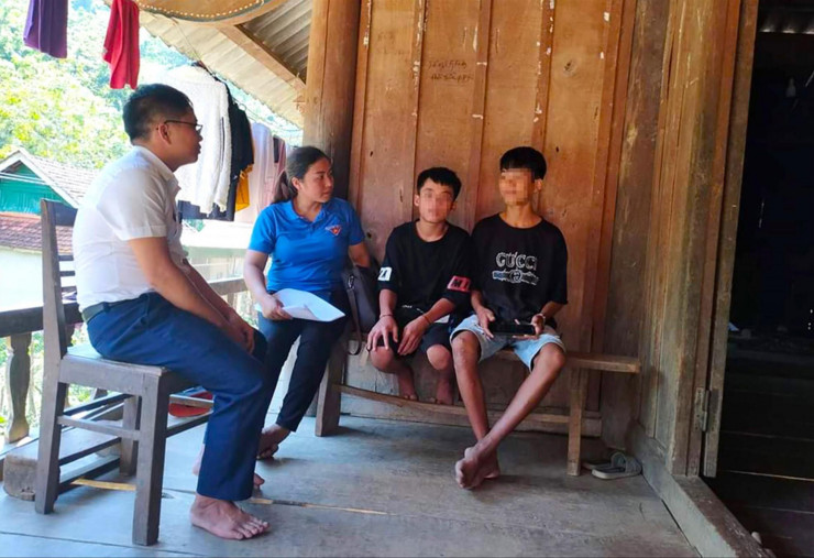 Nghệ An: Loạt học sinh nghỉ học để lấy chồng, lấy vợ - 3