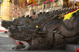 Chiêm ngưỡng kiệt tác điêu khắc bằng đá hơn 500 tuổi ở Hoàng thành Thăng Long