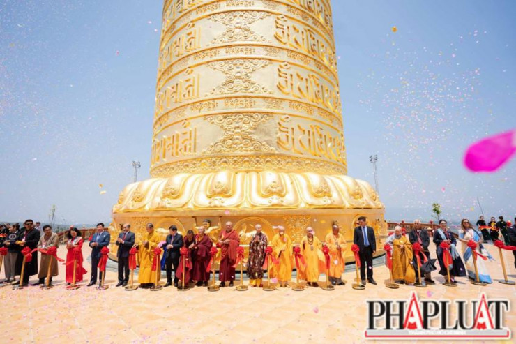 Tháp Kinh luân ở Lâm Đồng được công nhận kỷ lục Guinness - 3