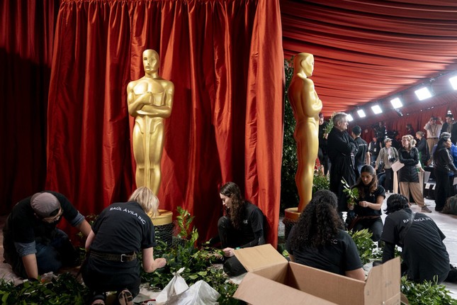 Dương Tử Quỳnh làm nên lịch sử ở Oscar 2023 - 16