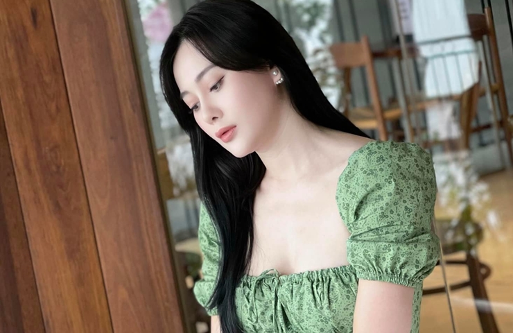 Sau 'Hương vị tình thân' Phương Oanh tạm dừng đóng phim để cân bằng cuộc sống và chuyển hướng sang kinh doanh.
