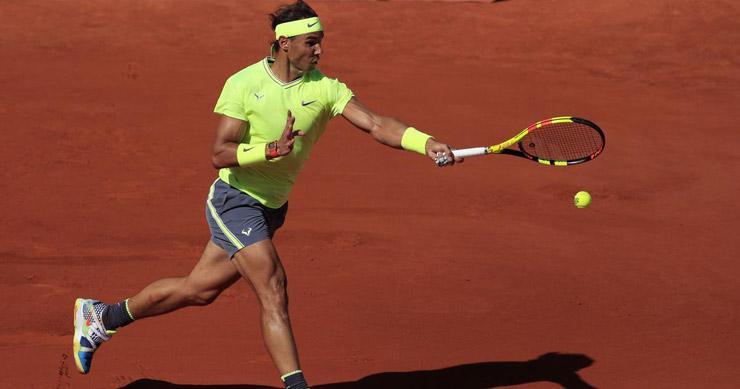 Nadal tăng cường độ tập luyện ở sân đất nện tại Paris