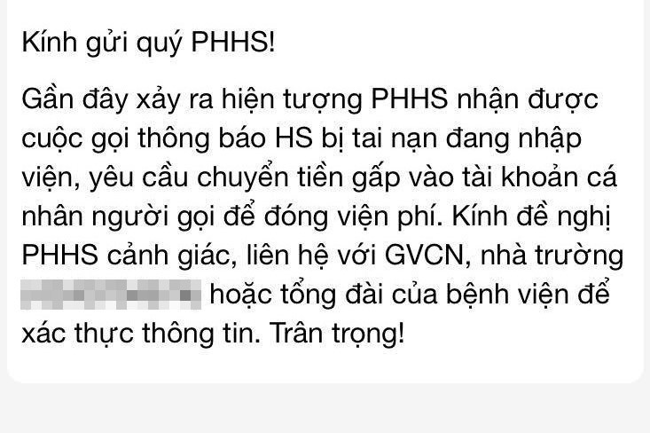 Tin nhắn của giáo viên khuyến cáo phụ huynh cảnh giác với các chiêu lừa đảo.