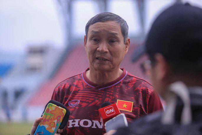 HLV Mai Đức Chung cho biết tại SEA Games 32, Huỳnh Như có thể đá bán kết và chung kết.