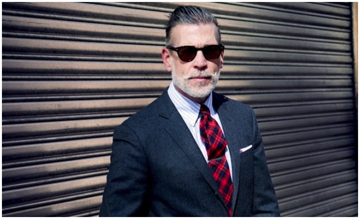 Nick Wooster có gu ăn mặc thời thượng. Với ông, &#34;thời trang không phân biệt tuổi tác&#34;.&nbsp;
