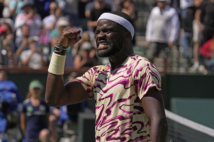 Tiafoe đang có phong độ cao và sẽ hẹn đấu Medvedev ở bán kết