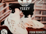 Thời trang - Từ bạn thành thù: adidas thà đốt đồ Yeezy của Kanye West còn hơn bán