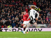 Bóng đá - Video bóng đá MU - Fulham: Bước ngoặt 2 thẻ đỏ, trở về từ &quot;cõi chết&quot; (FA Cup)