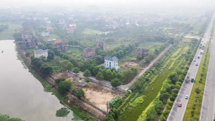 Các dự án được hình thành từ trước thời điểm huyện Mê Linh sáp nhập về Hà Nội. Ảnh - Hữu Hưng