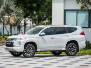 Tin tức ô tô - Giá xe Mitsubishi Pajero Sport tháng 3/2023, ưu đãi 50% phí trước bạ