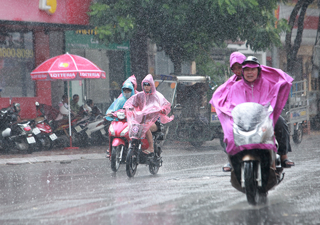 Miền Bắc chuyển mưa dông sau nhiều ngày có nắng nóng. Ảnh minh họa