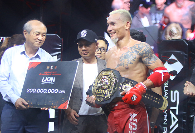 Trần Quang Lộc hiện đang là nhà vô địch hạng 70 kg Lion Championship