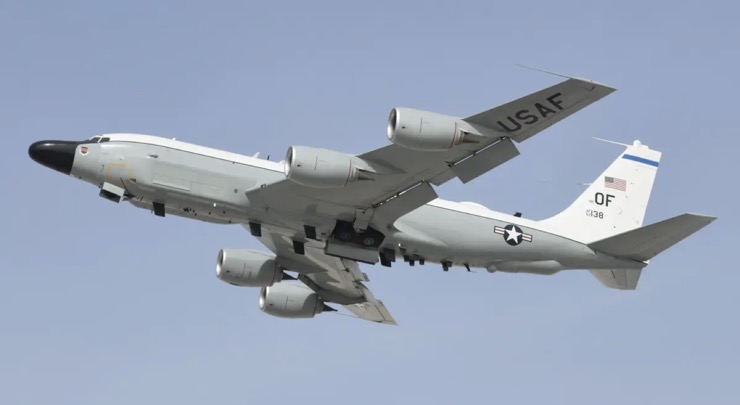RC-135 là máy bay trinh sát tối tân của Mỹ.