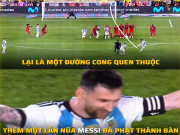 Tranh vui - Ảnh chế: Ronaldo gọi, Messi trả lời với một siêu phẩm sút phạt