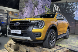 Ngắm SUV Ford Everest Wildtrak vừa ra mắt tại Việt Nam