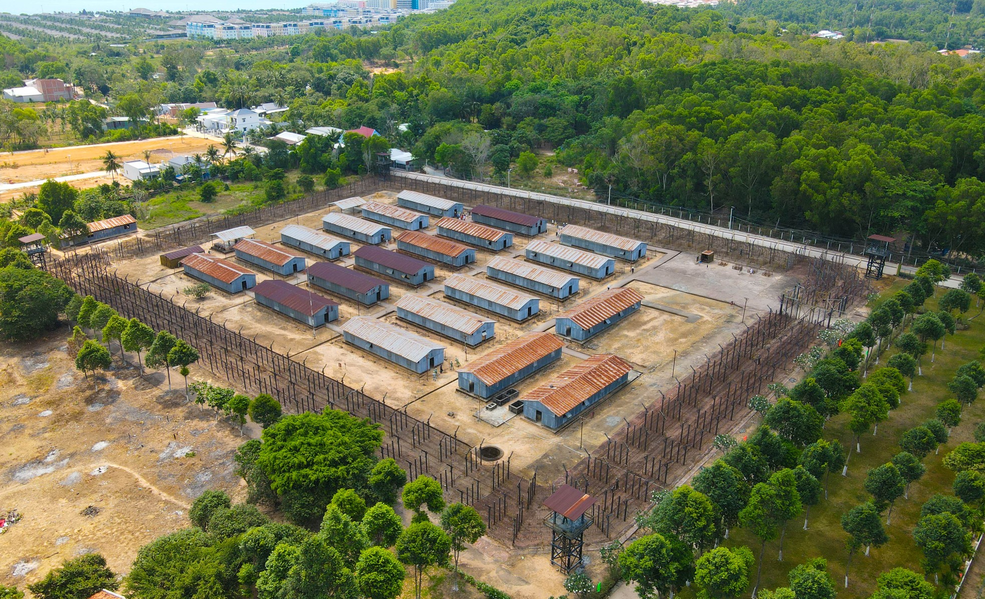 Trại giam tù binh Phú Quốc: 50 năm hồi ức mang tên &#39;địa ngục trần gian&#39; - 1