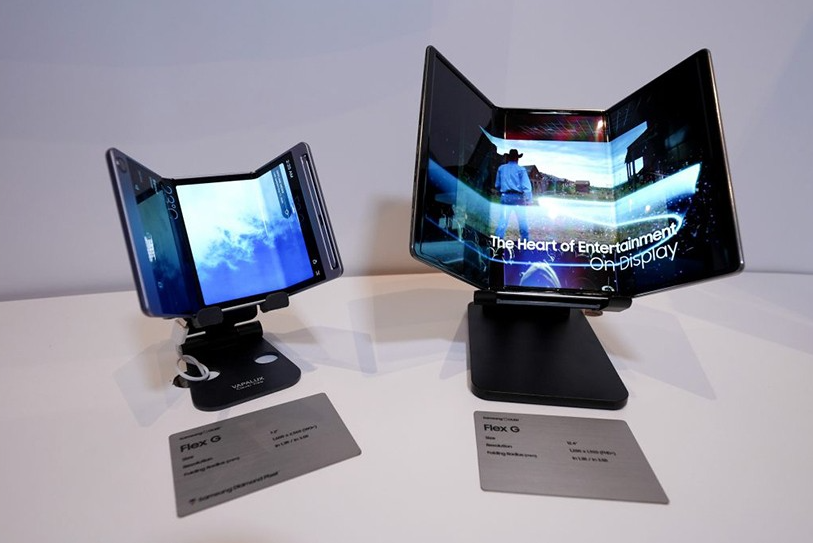 Tri-Fold" – smartphone màn hình gập 3 tại CES 2023.