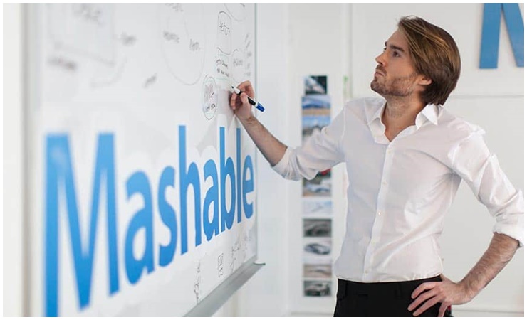 Pete Cashmore là nhà sáng lập nên Mashable, trang tin chuyên về cộng đồng công nghệ khi anh mới 19 tuổi.
