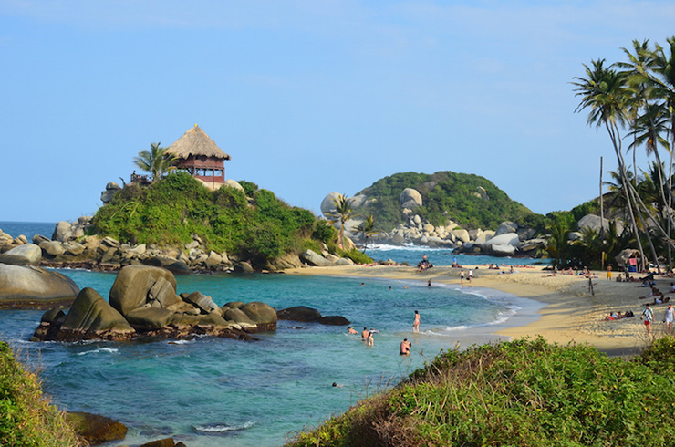 Vườn quốc gia Tayrona, Colombia: Tayrona là khu bảo tồn biển với&nbsp;sự đa dạng sinh học tuyệt vời trong hệ thực vật và động vật ở đây. Động vật hoang dã bao gồm 300 loài chim, hơn 100 loài động vật có vú khác nhau và 70 loại dơi.
