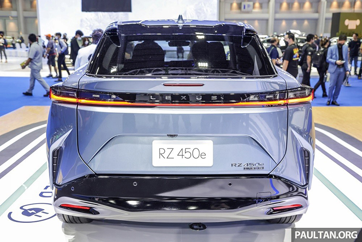 Lexus RZ 2023 chính thức mở bán, xe điện giá từ 2,6 tỷ đồng - 4