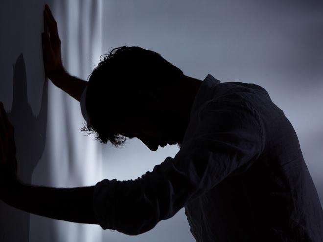 Trầm cảm và lo lắng là một trong những nguyên nhân gây ra chứng bất lực ở đàn ông.