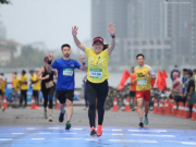 Thể thao - Giải chạy Tay Ho Half Marathon lập kỷ lục về số lượng VĐV tham dự