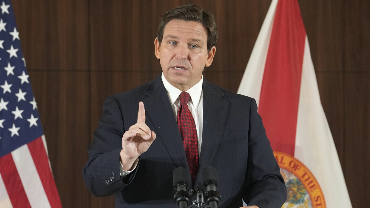 Thống đốc bang Florida, Ron DeSantis.