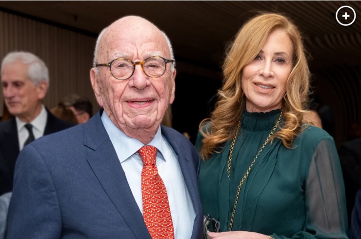 Hồi năm ngoái, Rupert Murdoch đã ly dị vợ thứ tư là nữ người mẫu Jerry Hall sau 6 năm chung sống.
