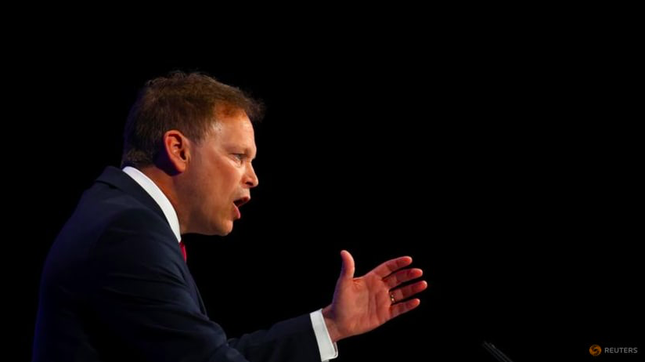 Bộ trưởng Quốc phòng Anh Grant Shapps. (Ảnh: Reuters)