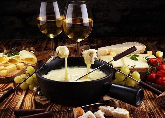 Lẩu phô mai Fondue Chinoise