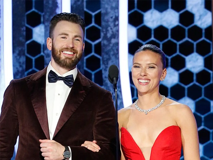 Scarlett Johansson và Chris Evans đều gây ấn tượng với&nbsp;vai diễn siêu anh hùng Black Widow và Captain America.&nbsp;
