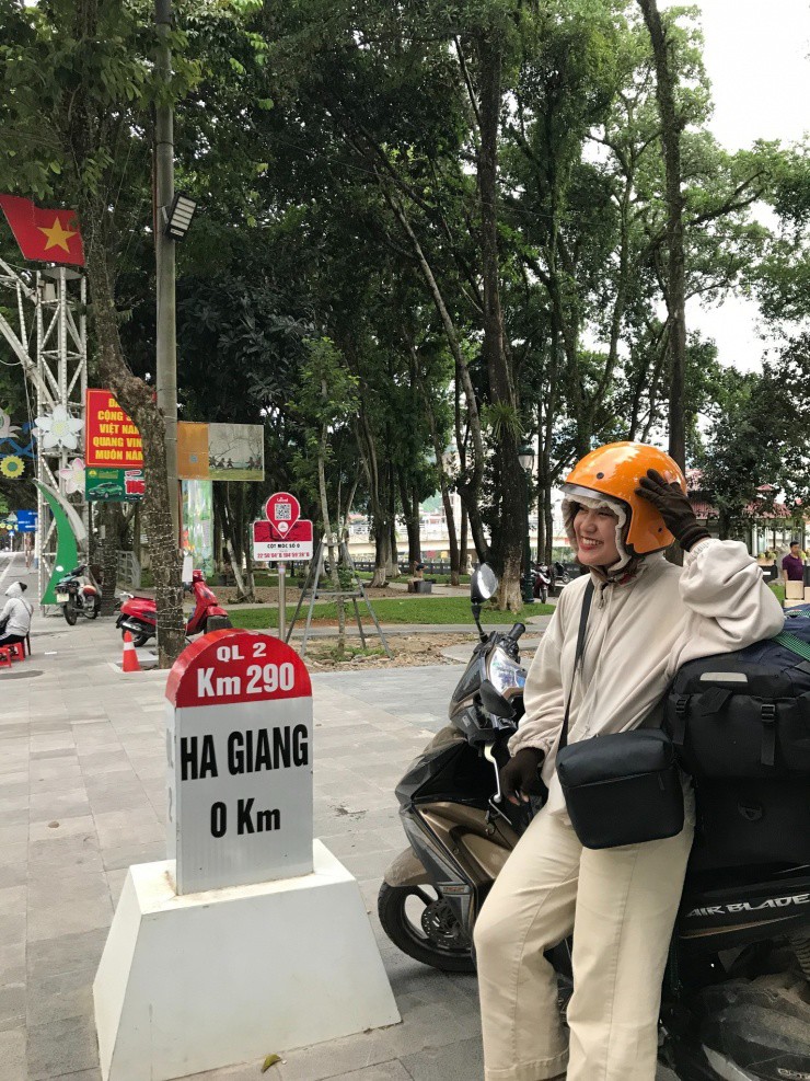 Cột mốc 0km - Hà Giang.