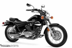 Yamaha V-Star 250 - mẫu cruiser mới giá chỉ 114 triệu đồng