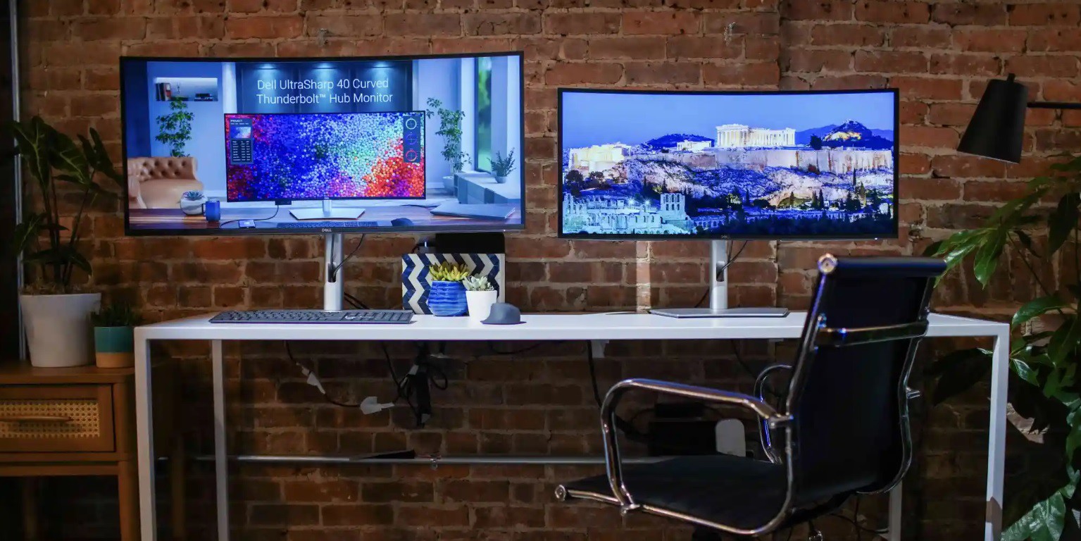 2 Dell monitors when lying next to each other.