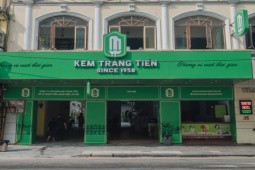 “Ông chủ“ kem Tràng Tiền làm ăn ra sao?