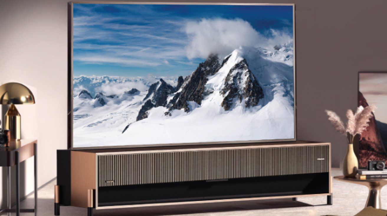 TV Hisense 110UX.