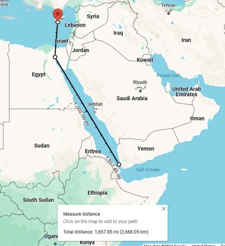 Các máy bay Anh trải qua hành trình dài 2.600km để tập kích Houthi ở Yemen.