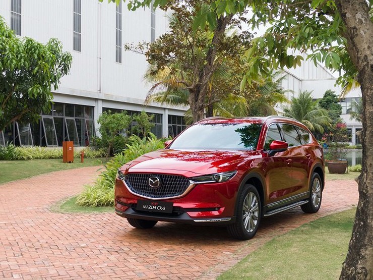 Giá xe Mazda CX-8 niêm yết và lăn bánh tháng 1/2024 - 2