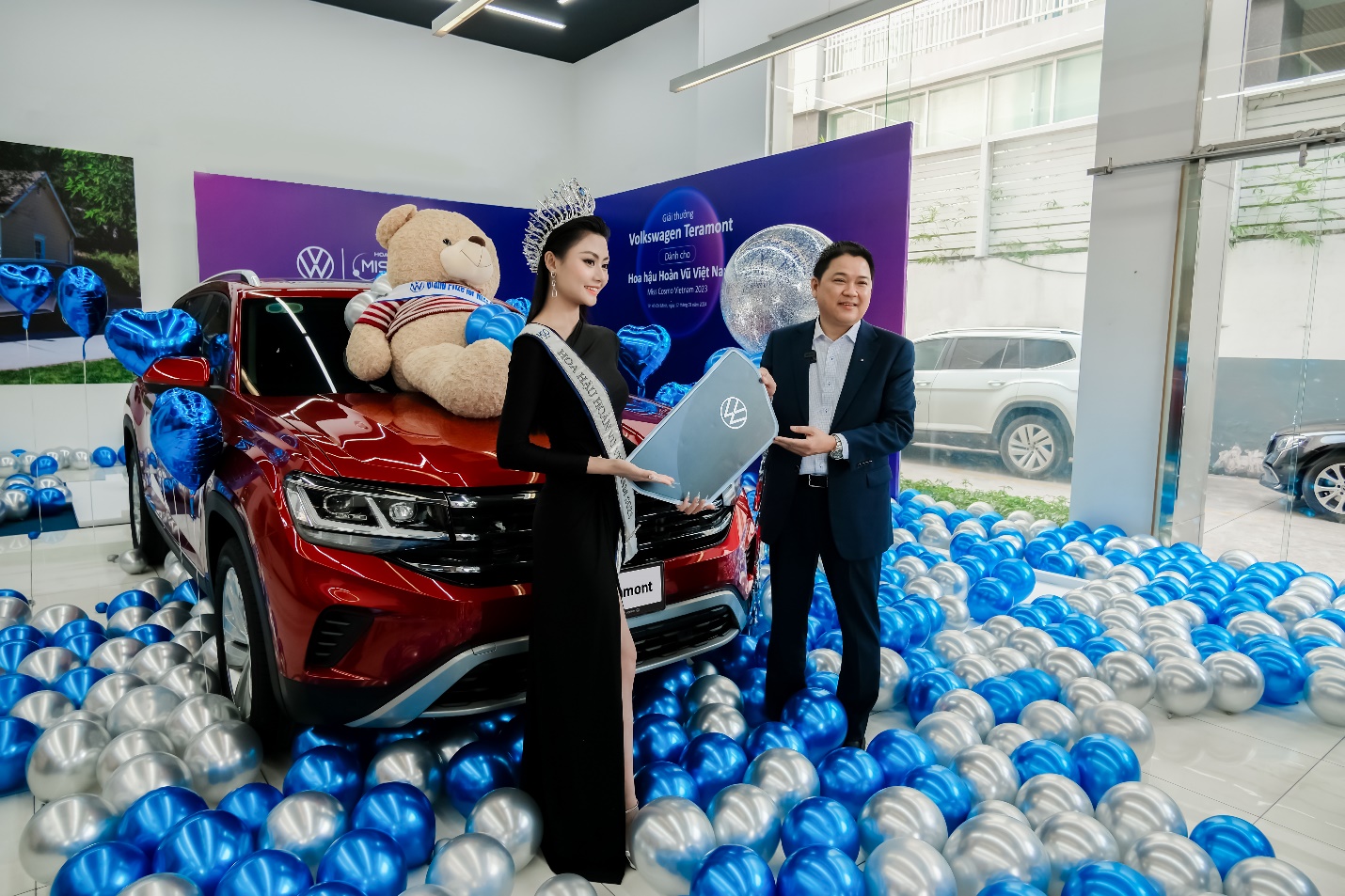 Hoa Hậu Việt Nam Tin Tưởng Lựa Chọn Volkswagen Viloran - Volkswagen Teramont 2025 20 picture 5 1705122299 978 width1430height953