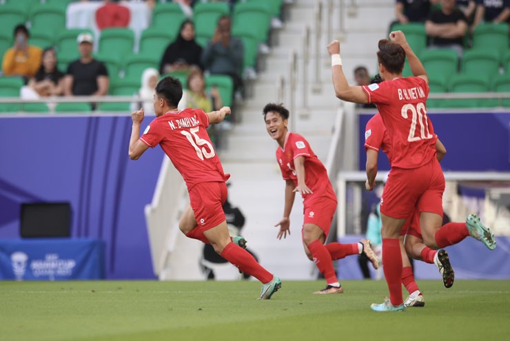 Việt Nam so tài Nhật Bản ở Asian Cup: Đôi công hấp dẫn, vỡ òa 2 khoảnh khắc - 14