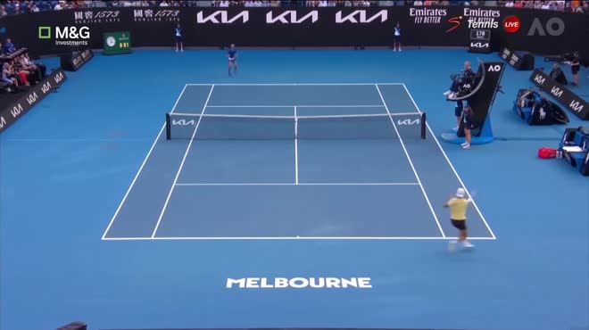 Video tennis Djokovic - Prizmic: Bất ngờ set 2, "Nhà vua" gặp khó (Australian Open)