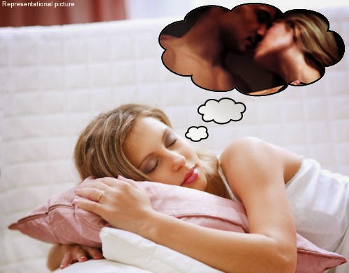 Ngủ mơ về chuyện ấy là điều bình thường.