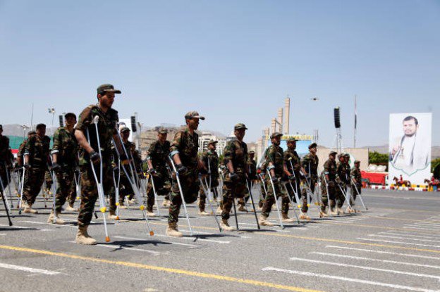 Nhóm thương binh vẫn tham gia lễ duyệt binh của Houthi năm 2023. Ảnh: Getty
