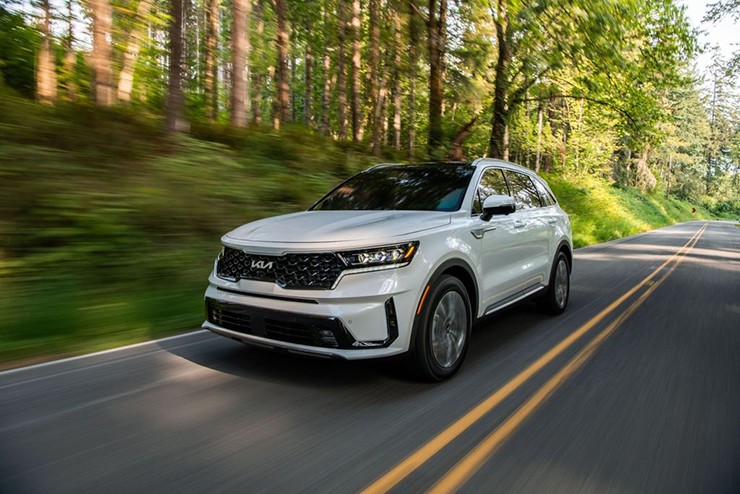 Giá xe KIA Sorento niêm yết và lăn bánh tháng 1/2024 - 12