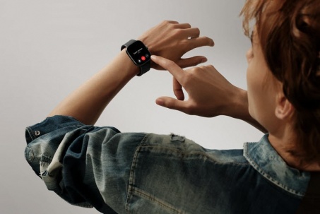 Xiaomi ra mắt smartwatch màn hình lớn, pin 20 ngày, giá chỉ hơn 2 triệu đồng