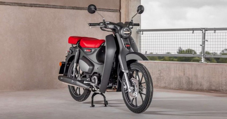 Xe máy Super Cub đã phát triển trở thành phương tiện phổ biến của Honda. Ảnh: Honda.